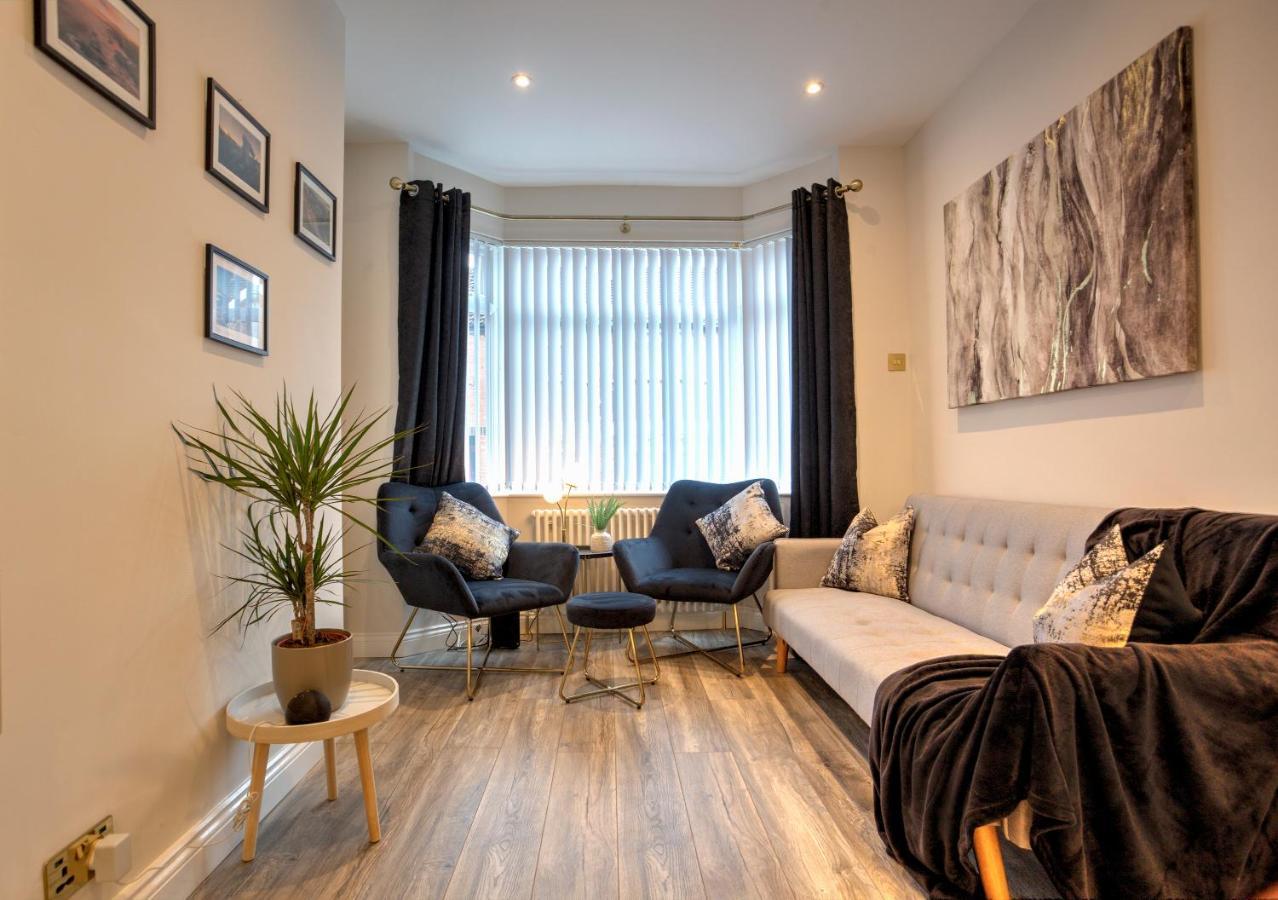 The Belfast Boutique Central Cozy Sleeps7 (Adults Only) Exteriör bild