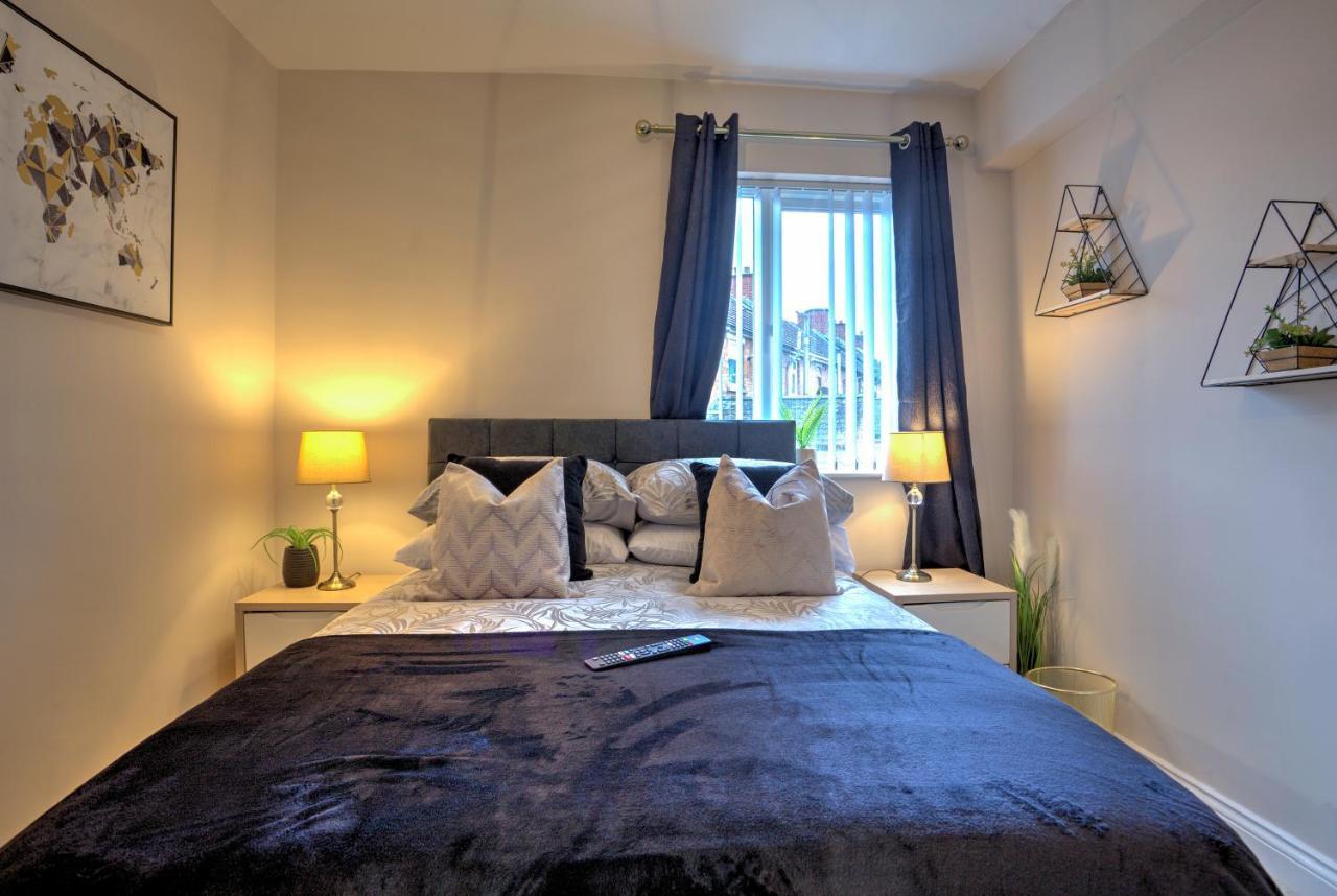 The Belfast Boutique Central Cozy Sleeps7 (Adults Only) Exteriör bild