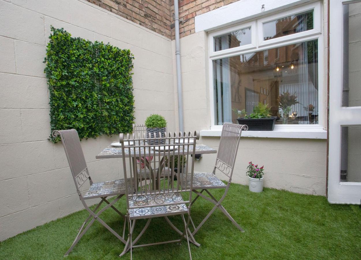 The Belfast Boutique Central Cozy Sleeps7 (Adults Only) Exteriör bild