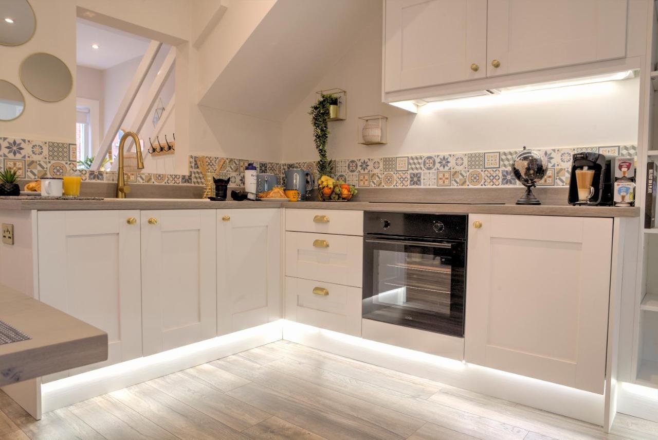 The Belfast Boutique Central Cozy Sleeps7 (Adults Only) Exteriör bild