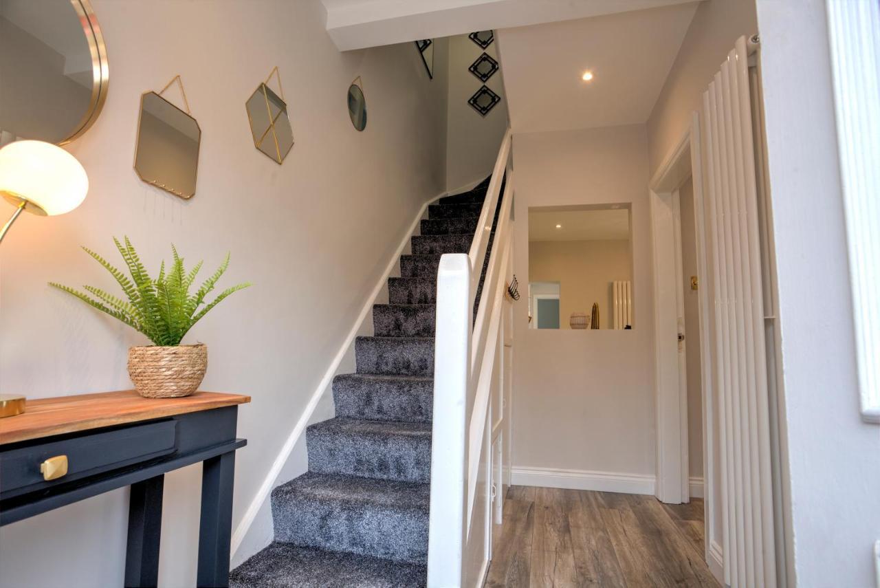 The Belfast Boutique Central Cozy Sleeps7 (Adults Only) Exteriör bild